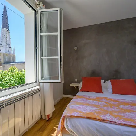 Le Clocher Hotel 3*